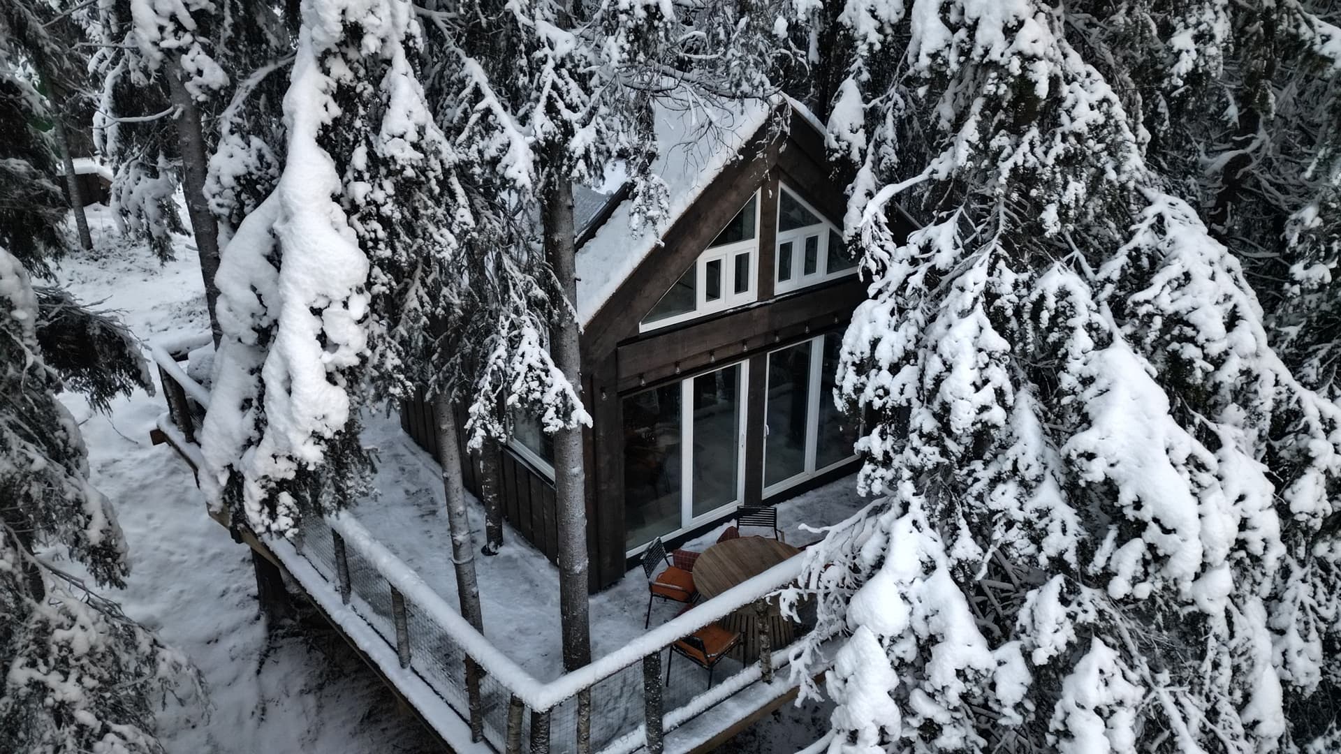 Lårdal Tretopphytter