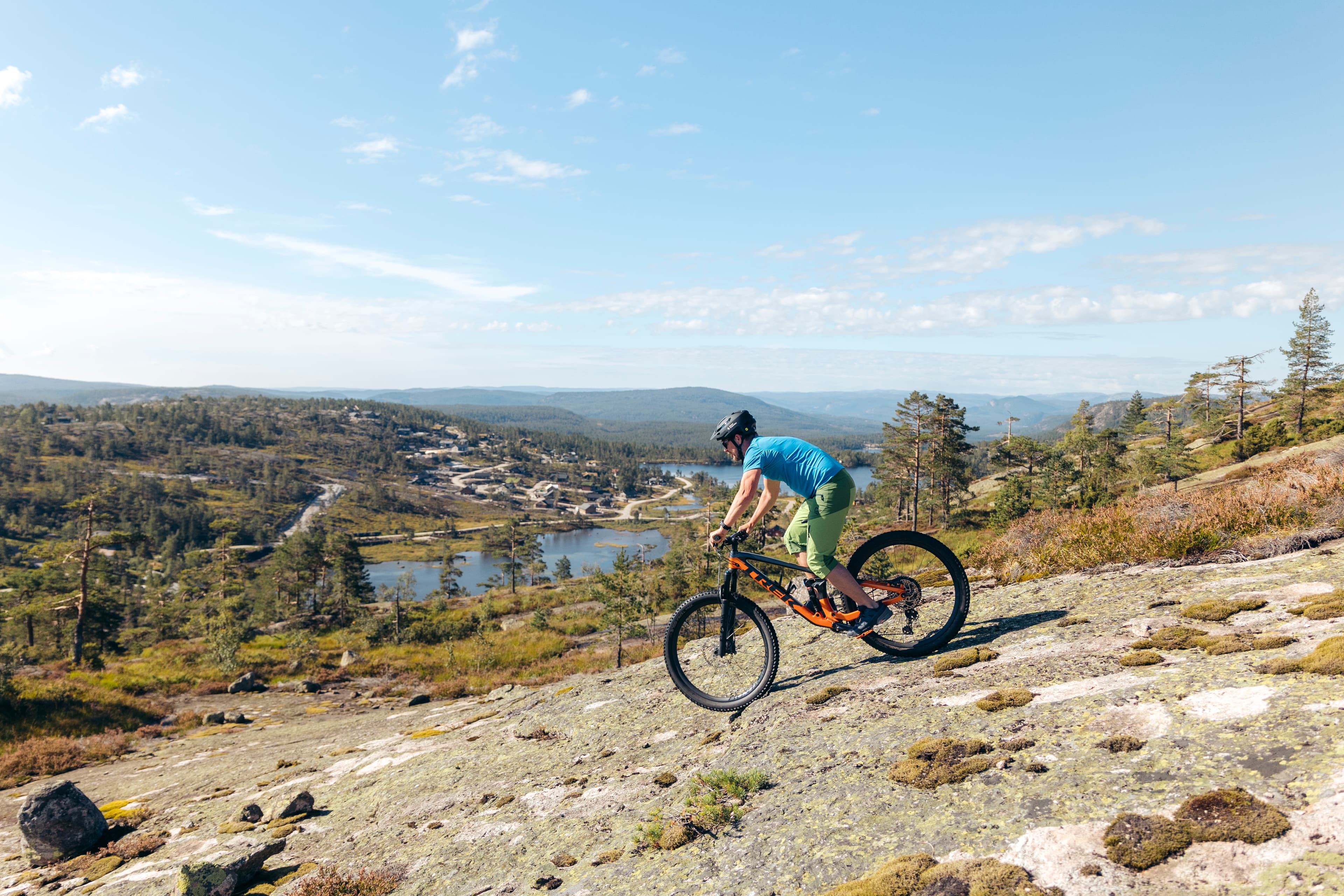 Guidet stisykkeltur med grunneier på Gautefallheia Sverre Tveit