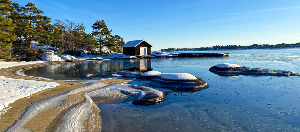 Grønsvik strand ved kyststien i Kragerø