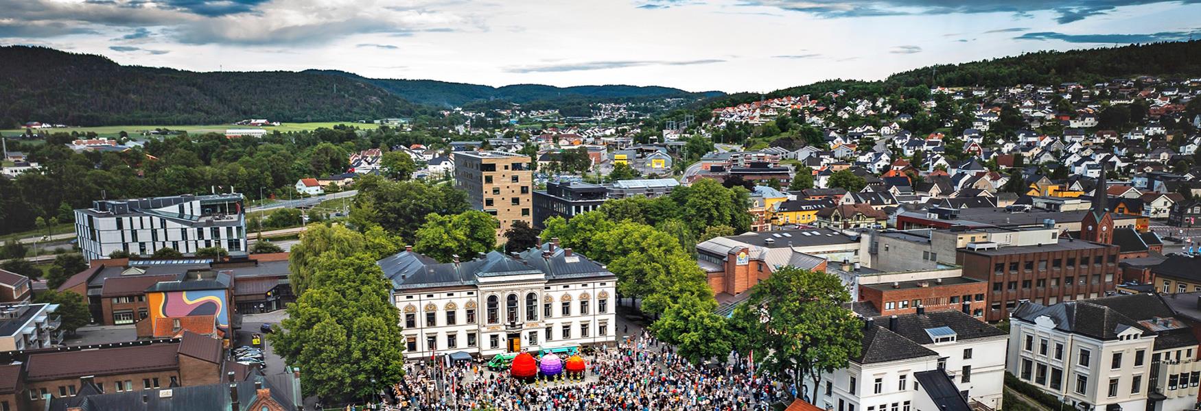 drone image of the center of Porsgrunn during the PIT festival