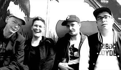 THE GRATITUDES + Skavankers
