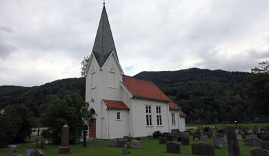 Flatdal kyrkje