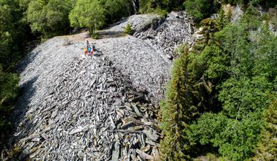 drone image of Brynesteinbruddet at Dalen