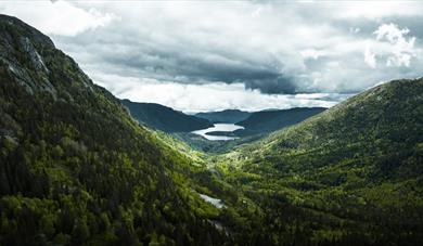 dronebilde av Hanakamjuvet