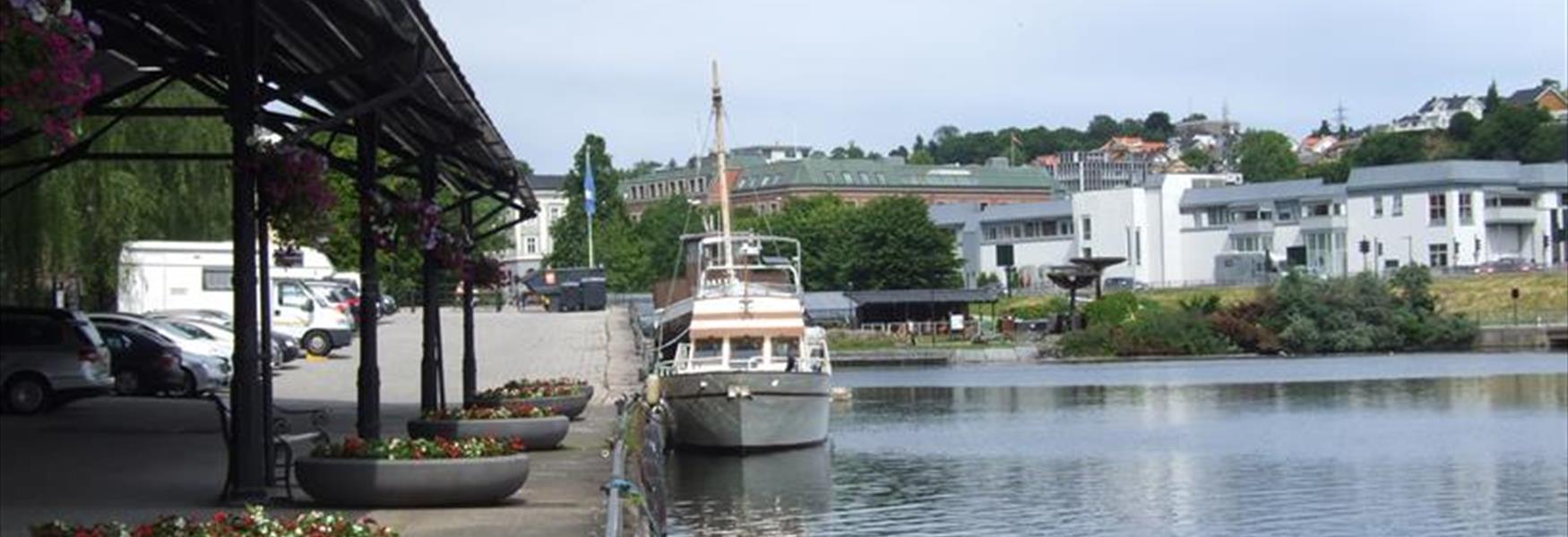 gjestebrygge på Hjellebrygge i Skien