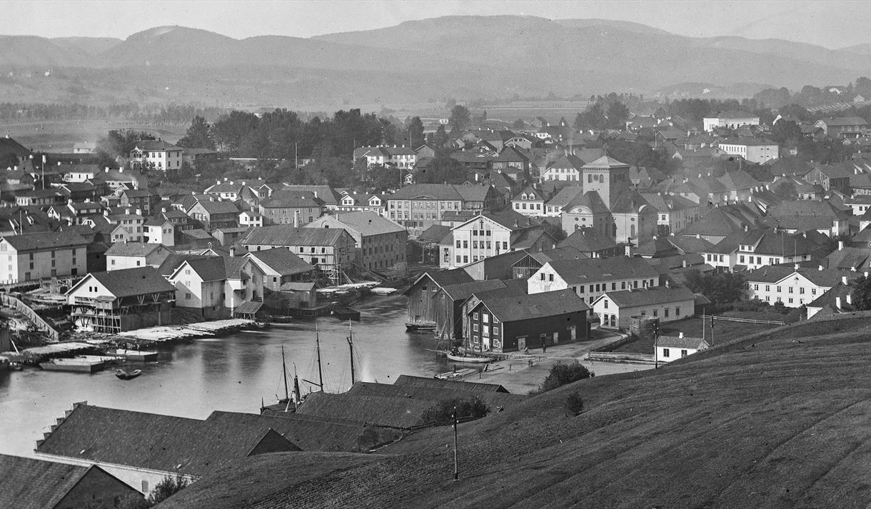 Skien på Ibsens tid