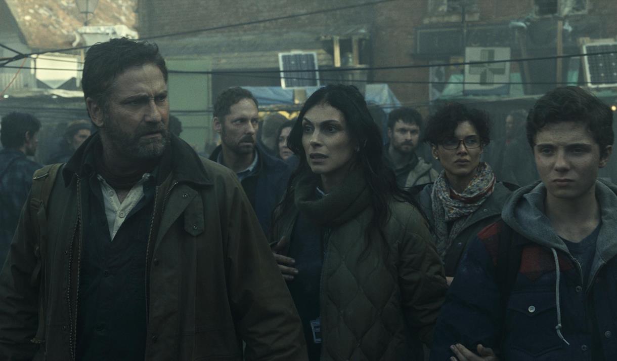 scene fra " Greenland 2"