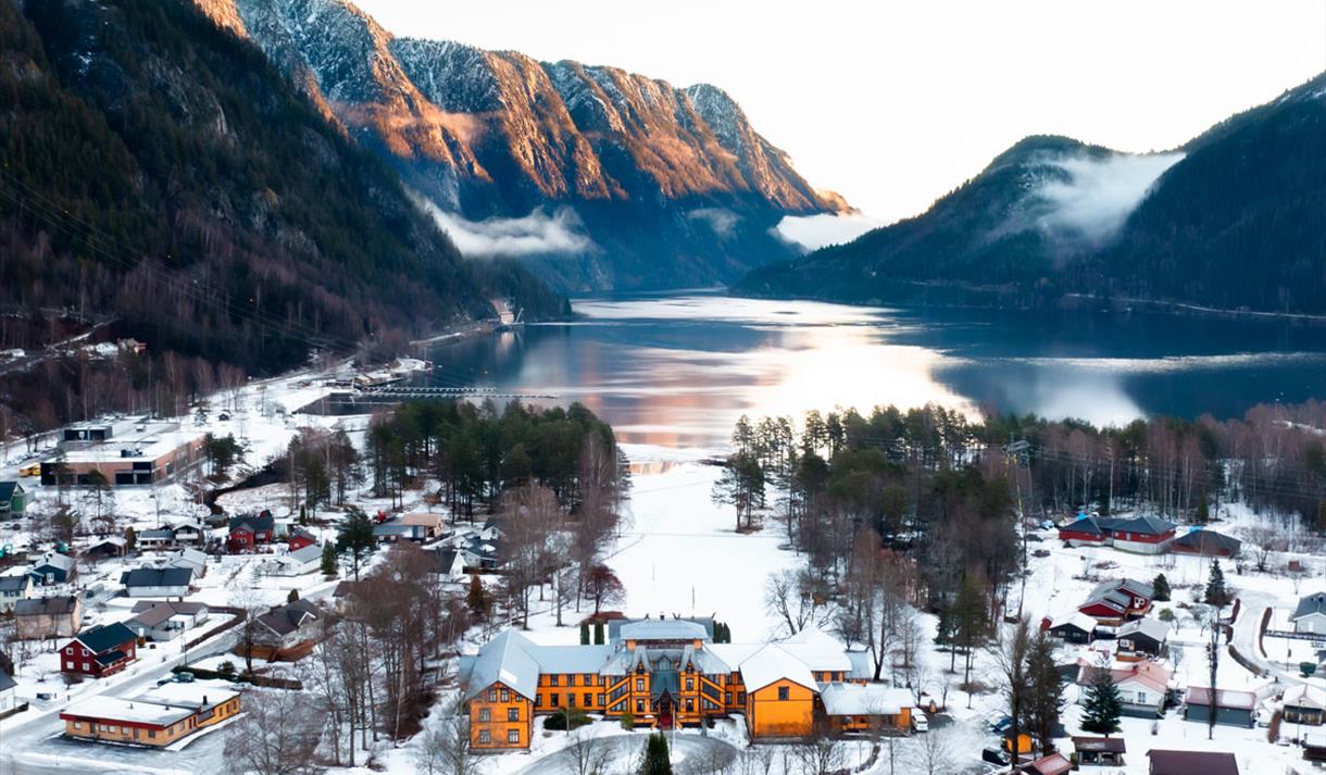 soloppgang på Dalen om vinteren