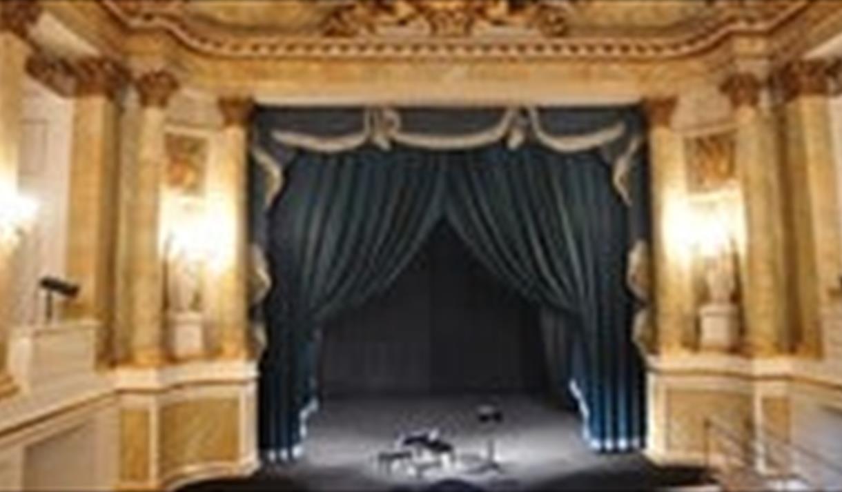 en scene på Teater