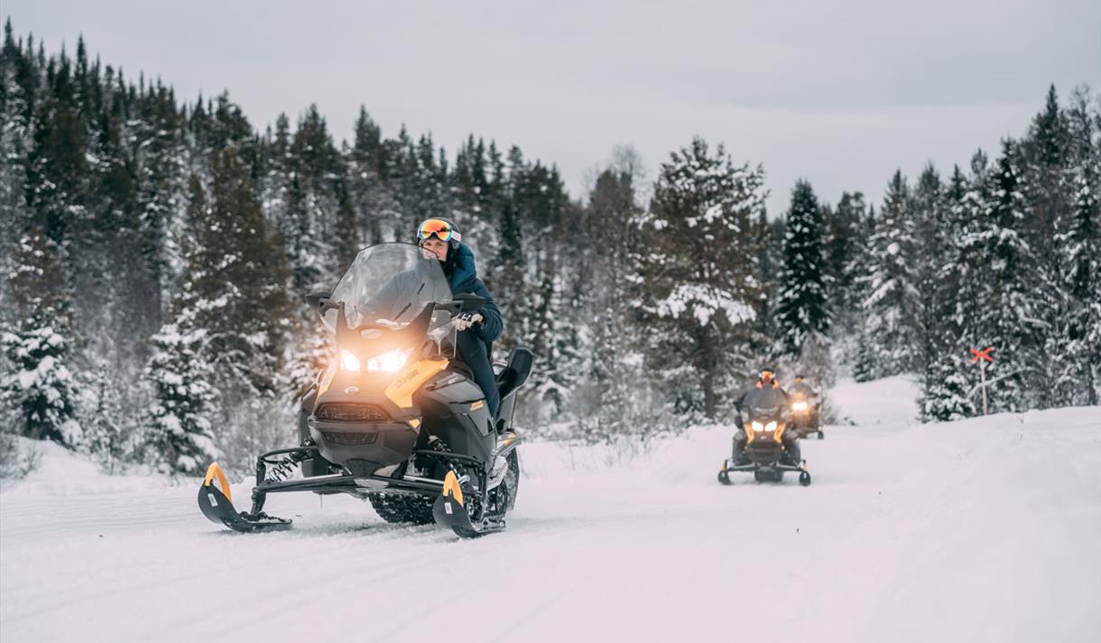 snøscooter tur med Rauland Adventure
