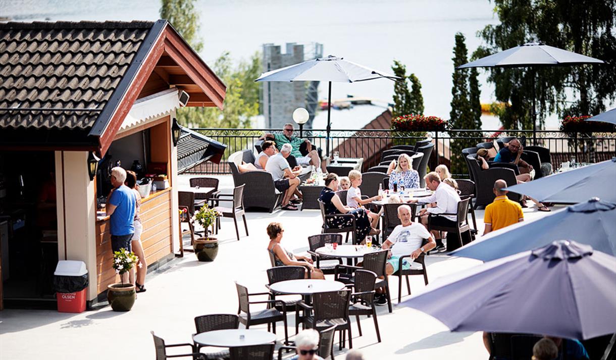 Terasse på Straand Hotel i Vrådal