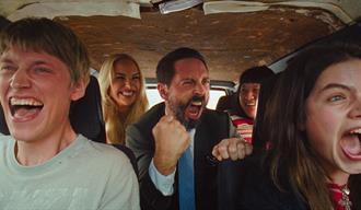 scene fra "The Dance Club"