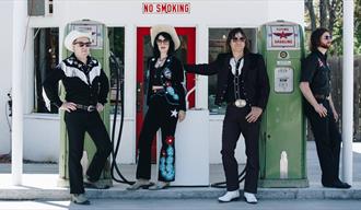 JENNY DON'T & THE SPURS