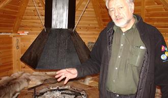 Muntert kåseri om tradisjon og overtru