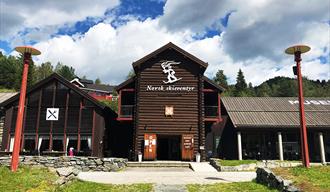 Norsk Skieventyr i Morgedal