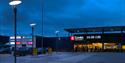 Tuvensenteret i Notodden om kvelden