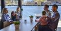 Familie på kafe på DuVerden i Porsgrnn