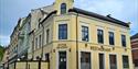 Fasaden til EYDE Bar & Restaurant i Notodden. Foto
