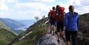 Gruppe på tur på Skorvefjell