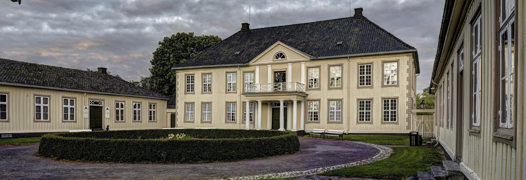 Søndre Brekke gård