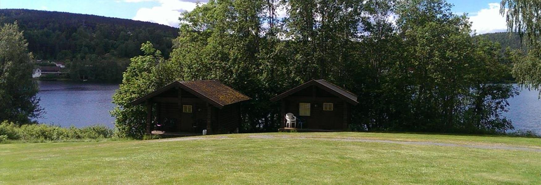 hytter ved Norsjø på Gåsodden Camping