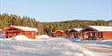 hyttene på First Camp Bø om vinteren