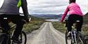 Flott landskap på Hardangervidda, opplev dette fra sykkelsetet.